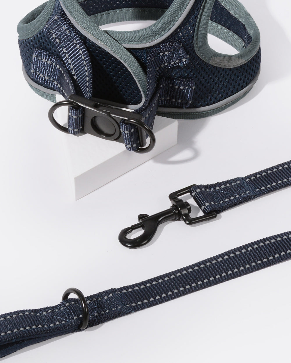 OxyMesh Velcro Step-in Harness and Leash Set - Midnight Blue