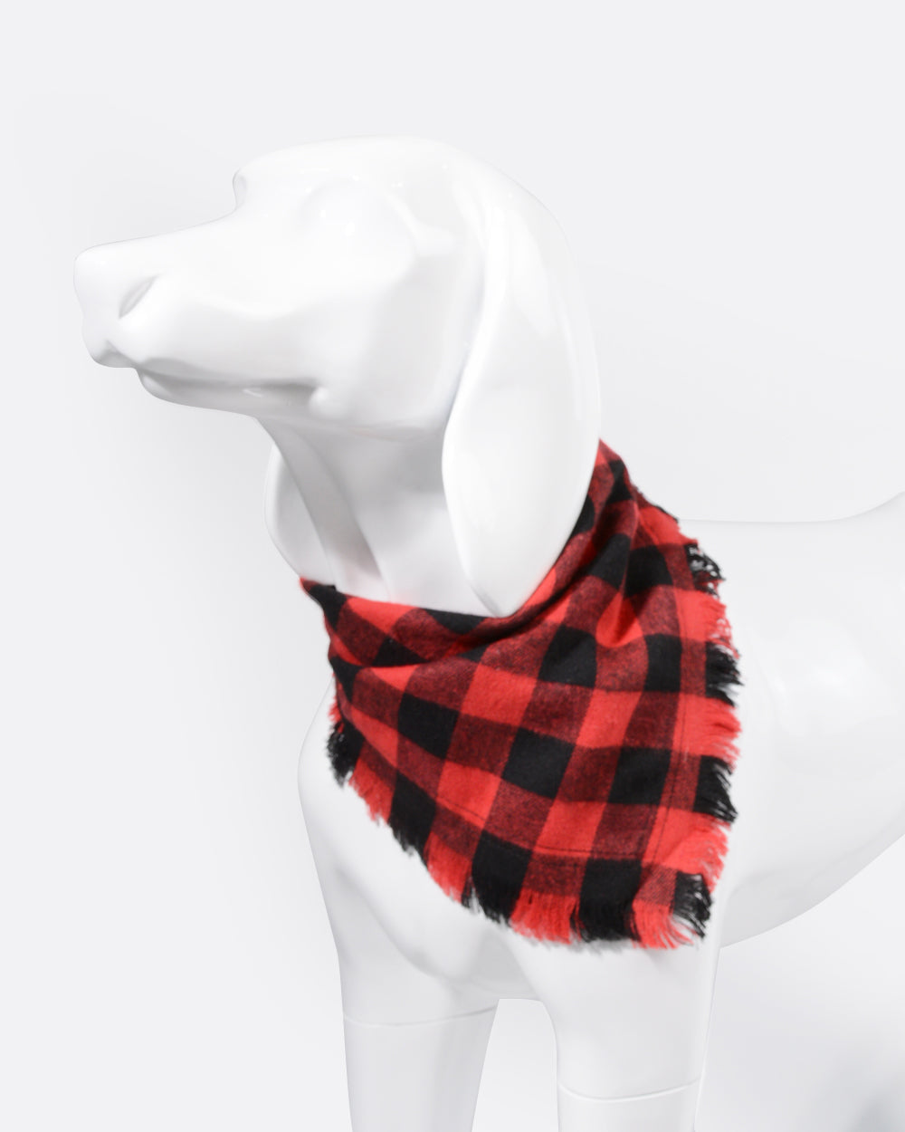Double-sided Christmas red gird dog bandana for Medium & large dogs. This flannel dog scarf is adopted with 100% cotton material and dual-layer fabric. It is very stylish and strong in quality. A perfect accessory could be chosen as a pet Christmas gift or birthday present for dogs.