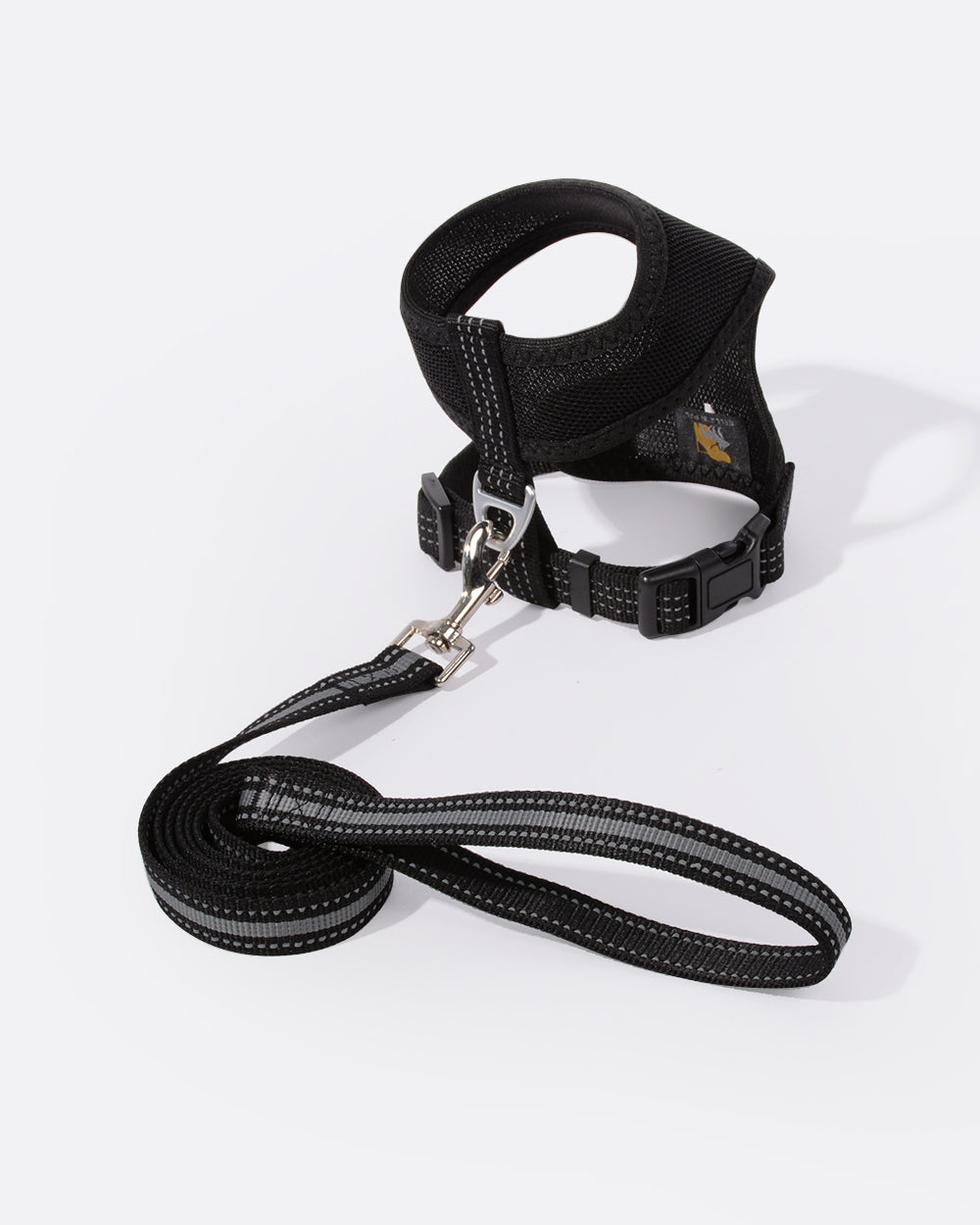 空氣感透氣寵物胸背帶連牽繩組合 - 經典黑色